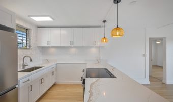 45-342 Lilipuna Rd 204, Kaneohe, HI 96744