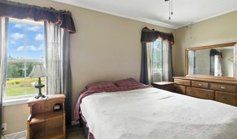 3851 VT Route 215 N, Cabot, VT 05647