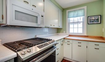 151 Lakewood Blvd, Madison, WI 53704
