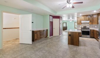 1205 N CHAPARRAL Ln, Bloomfield, NM 87413
