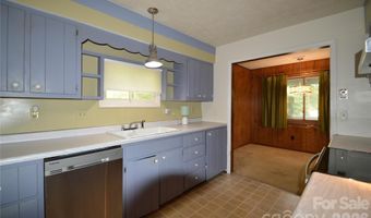 184 Laurel Rd, Arden, NC 28704