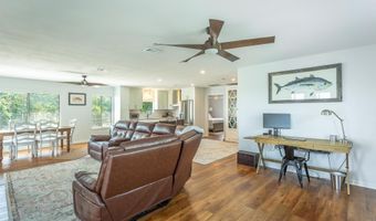 203 Harbor Cir, Alligator Point, FL 32346
