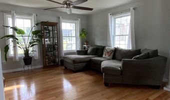 25 Damato Way, Agawam, MA 01001