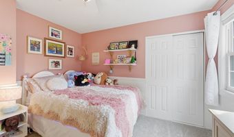 1031 Thomas Dr, Ashland, OH 44805