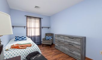 1977 Sun Valley Dr, Blakeslee, PA 18610