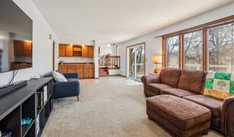 5301 Valley Rd, Ames, IA 50014