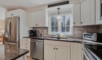 26 Scituate Farms Dr, Cranston, RI 02921