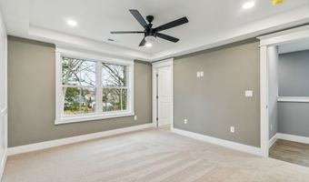 370 Emmett St 4-3, Bristol, CT 06010