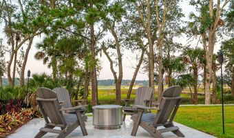 4684 Cedar Island Ct, Awendaw, SC 29429
