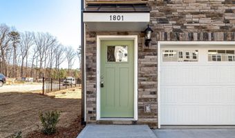 1801 Stroup St, Apex, NC 27502