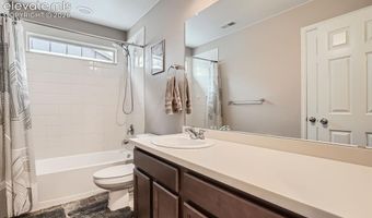 806 White Crow St, Aurora, CO 80018