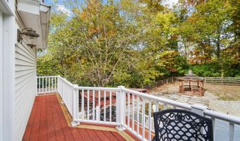 2558 Apple Ridge Ln, Amberley, OH 45236