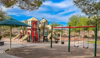 29 Brandermill Dr, Henderson, NV 89052