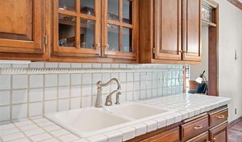 3000 Candlestick Ct, Bartlesville, OK 74006