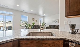 1511 White Fish Lake St, Caldwell, ID 83607