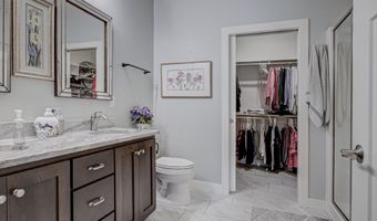 1614 STANTON Cir, Appleton, WI 54915