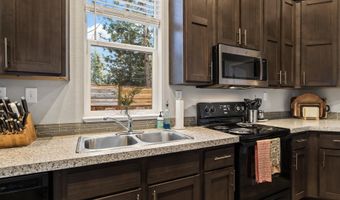 19930 Limelight Dr 421, Bend, OR 97702