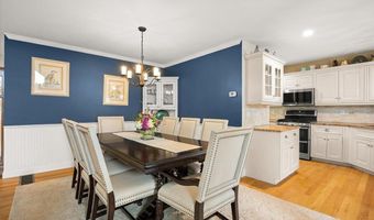 22 Prestwick Rd 22, Bourne, MA 02532