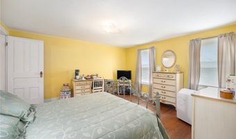 6925 New London Rd, Ashtabula, OH 44004