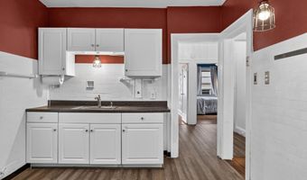 9 LINCOLN Pkwy, Bayonne, NJ 07002