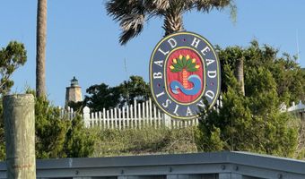 7 Col William Rhett Trl, Bald Head Island, NC 28461