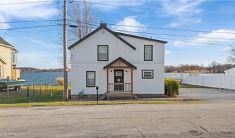 2326 Canfield Rd, Akron, OH 44312