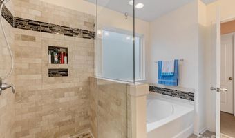 5918 Kelyn Hills Dr, Charlotte, NC 28278