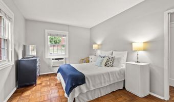 3414 GUNSTON Rd 733, Alexandria, VA 22302