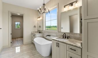 272 Community House Rd, Barnesville, GA 30204