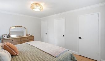 64 WOODLAND Rd, Bayville, NJ 08721