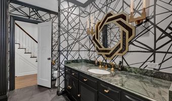 2411 S Lipscomb St, Amarillo, TX 79109