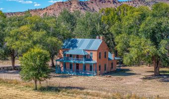 50 Private Drive 1706 A, Abiquiu, NM 87510