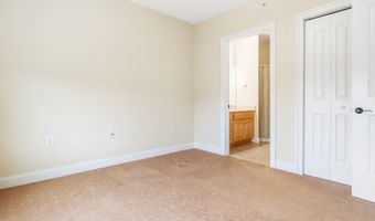 332 Still Water Cir 332, Brookfield, CT 06804