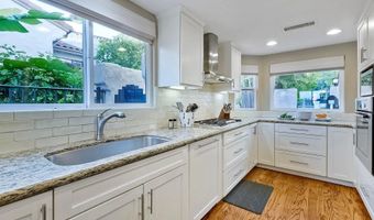 821 Concerto Gln, Escondido, CA 92025