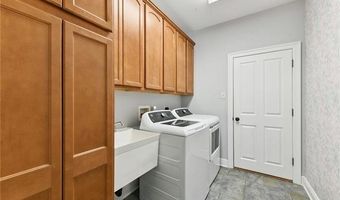733 CAZALARD St, Belle Chasse, LA 70037