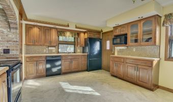 209 3rd St, Armstrong, IA 50514