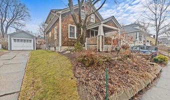 84 Charlotte St, Burlington, VT 05401