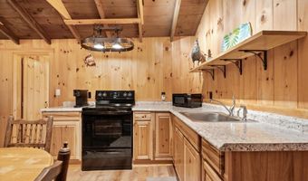 43-45 Elm St, Bristol, NH 03222