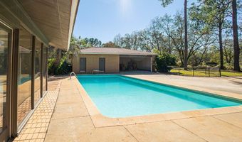 4912 Holly Hill Rd, Albany, GA 31721