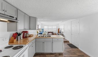 11 East Dr, East Providence, RI 02916