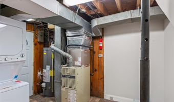 2100 27TH St S, Arlington, VA 22206