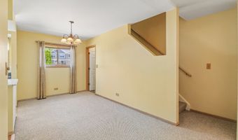 782 Highview Ct C, Antioch, IL 60002