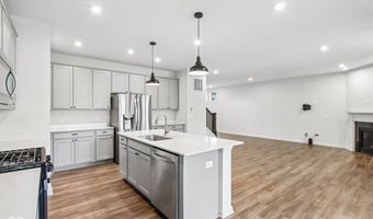 766 Adler Dr, Avon, IN 46123