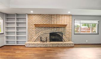2207 N 154th Ter, Basehor, KS 66007