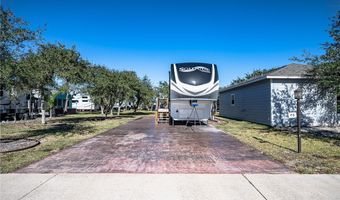 91 Augusta Cir, Aransas Pass, TX 78336