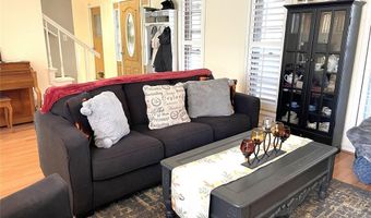 8008 NW 27th St, Bethany, OK 73008