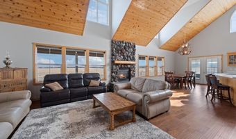 24585 Dodds Rd, Bend, OR 97701