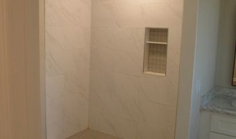 390 Bay St, Baxley, GA 31513