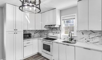 4719 25TH St N, Arlington, VA 22207