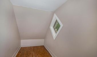 806 S Eaton St, Albion, MI 49224